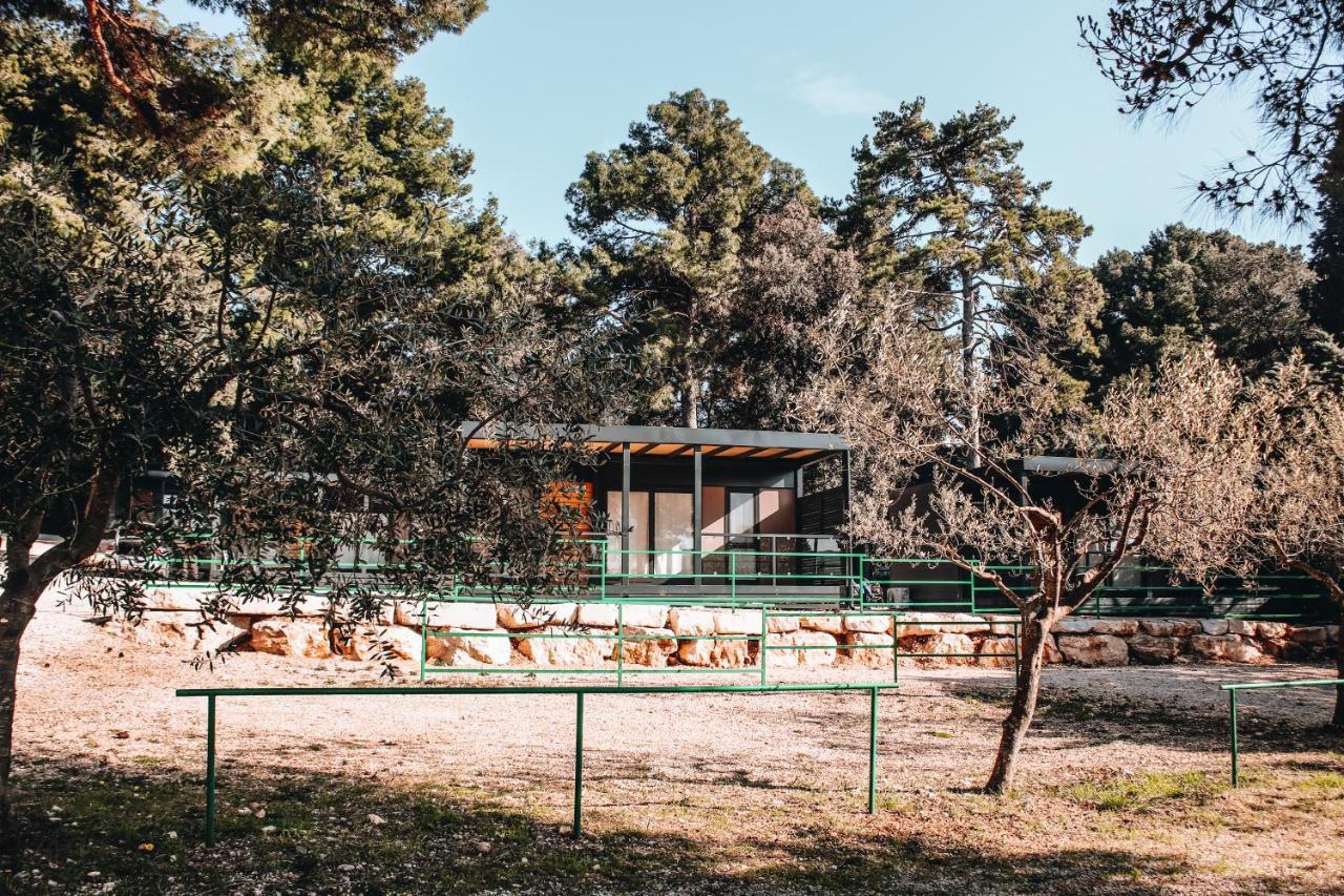 Mobile Home Peponi Del Mar, Camping Porton Biondi Rovinj Exterior photo